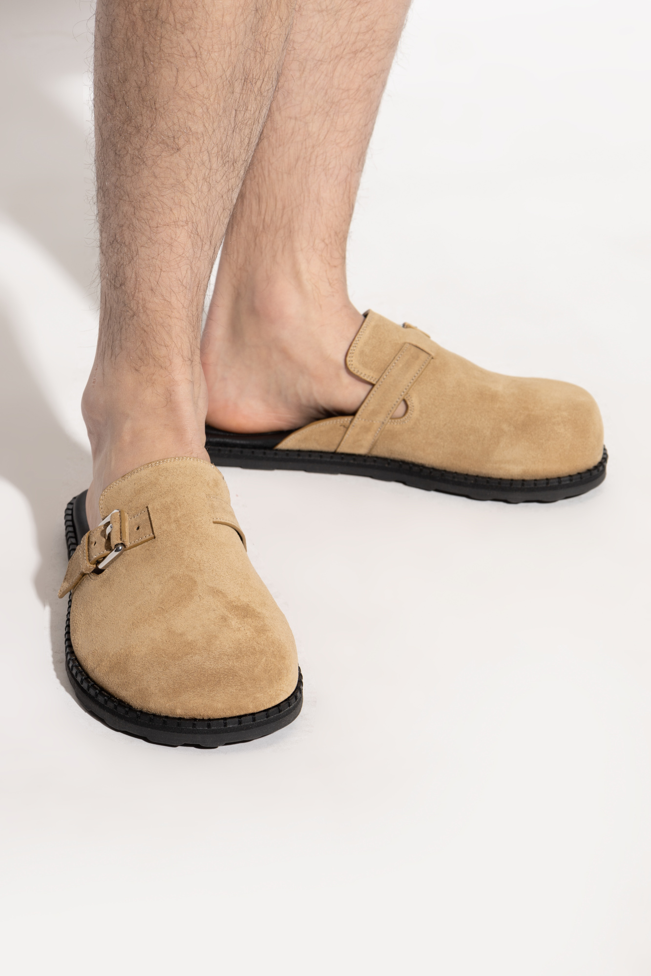 サンダル MOSCHINO Men Sandals MB10152G0M GF0 10B Beige Moschino Suede slides | Men's Shoes | Vitkac